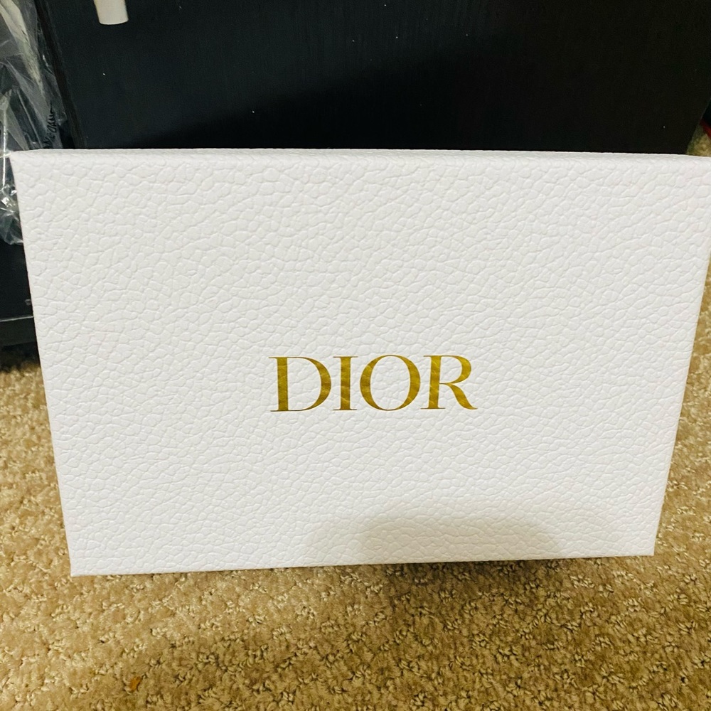Dior gift box